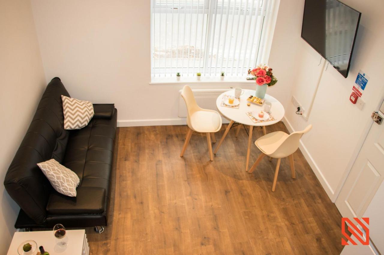 Modern Newgate Apartments - Convenient Location, Close To All Local Amenities Stoke-on-Trent Exterior photo