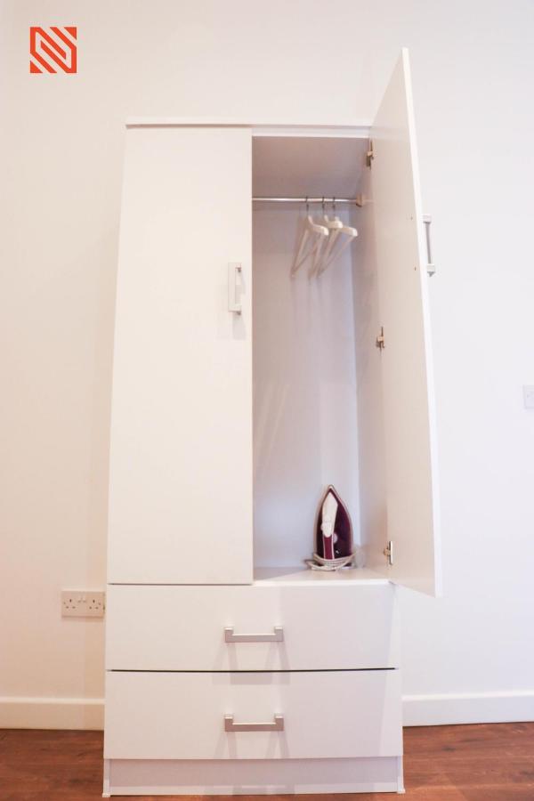 Modern Newgate Apartments - Convenient Location, Close To All Local Amenities Stoke-on-Trent Exterior photo