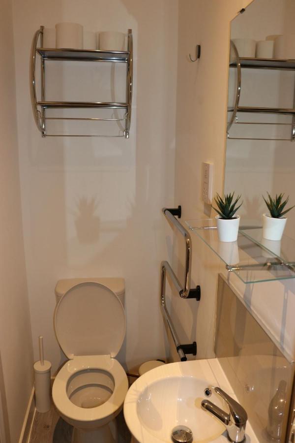 Modern Newgate Apartments - Convenient Location, Close To All Local Amenities Stoke-on-Trent Exterior photo