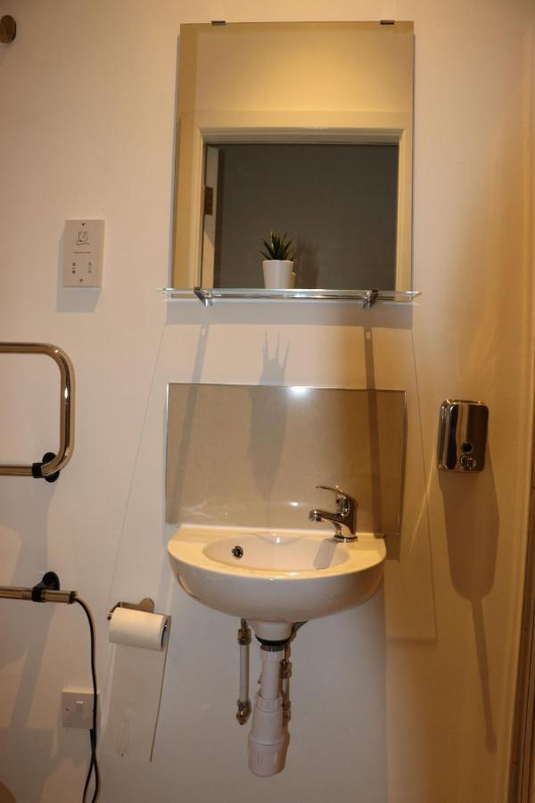 Modern Newgate Apartments - Convenient Location, Close To All Local Amenities Stoke-on-Trent Exterior photo